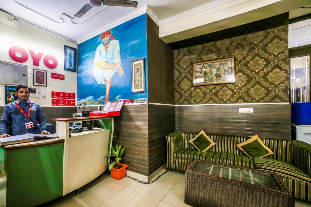 Oyo Downtown Inn Near Leisure Valley Park 구르가온 외부 사진