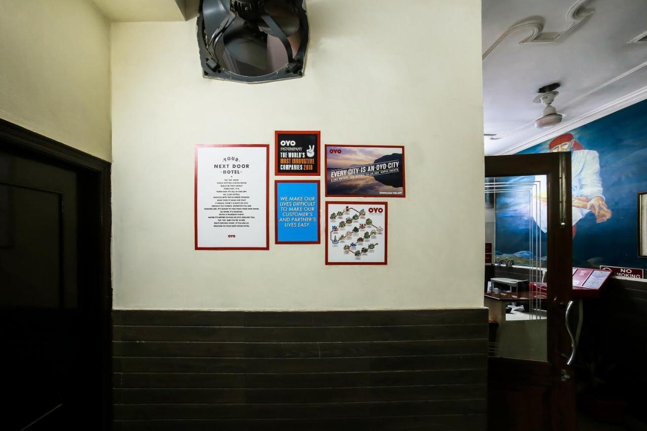 Oyo Downtown Inn Near Leisure Valley Park 구르가온 외부 사진